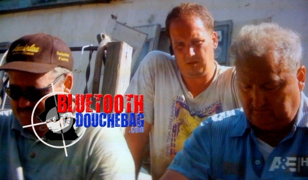 hoarders_bluetooth_douchebag_4-wm
